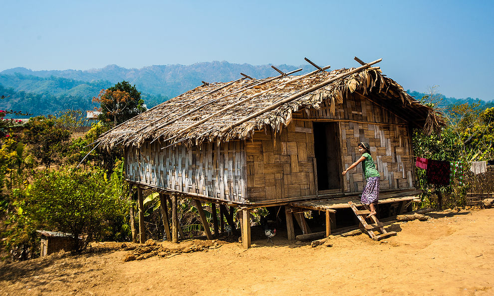 Wieś Khaikhy przy granicy z Birmą, Mizoram (Mizoram i Manipur)
